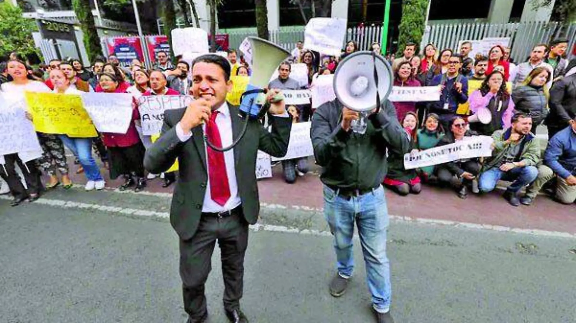 Colapsan vialidades de CDMX ante protesta por trabajadores del PJF contra recorte presupuestal